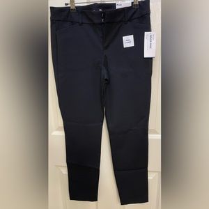 NWT SZ 6 Old Navy Mid-Rise Pixie Never-Fade Skinny Ankle Pants black color